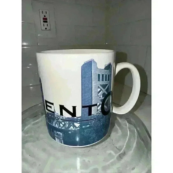 Starbucks Sacramento Capital City Skyline Coffee Mug 18oz 2002 Barista Series - Picture 1 of 9